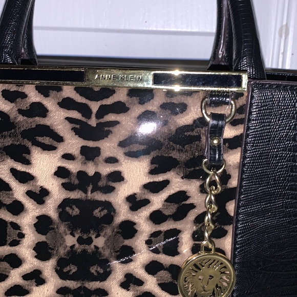 Anne Klein prude, black with leopard print - Picture 2 of 5